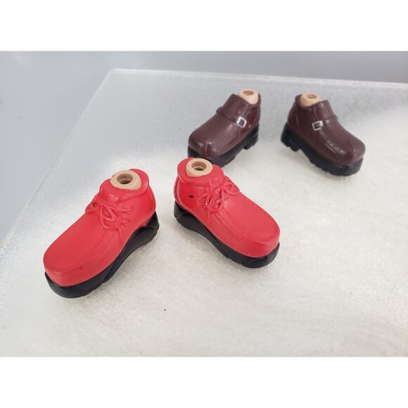 2002 Bratz Boyz 1st‎ Edition Dylan Replacement Red & Brown Shoes lot boy loafer - Picture 1 of 5